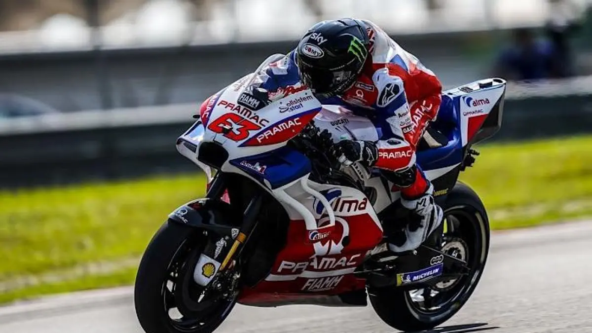 Fermín Aldeguer juara MotoGP Indonesia dan resmi Rookie of The Year 2025 usai tampil sensasional di Mandalika.(pinterest)