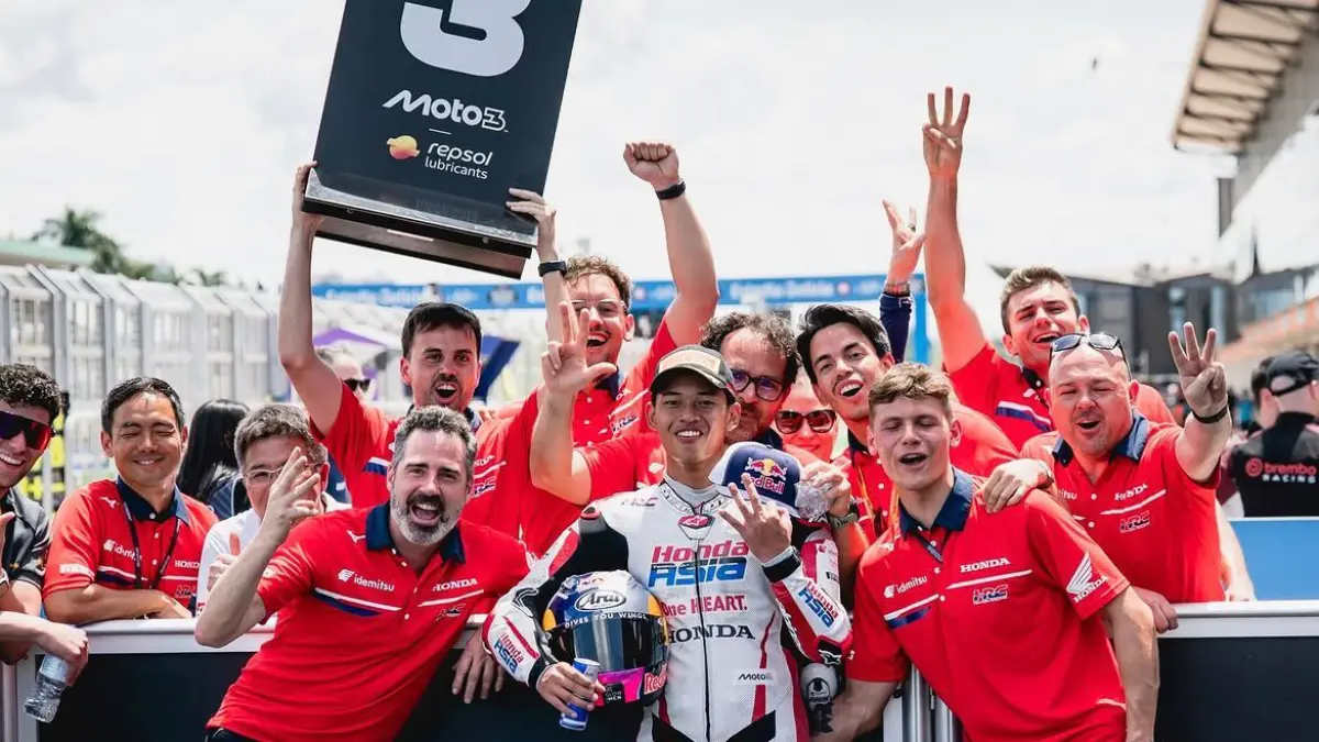 Line up Moto3 2026 resmi dirilis. Veda Ega Pratama bela Honda Asia Racing Team, MotoGP Indonesia digelar Oktober 2026.