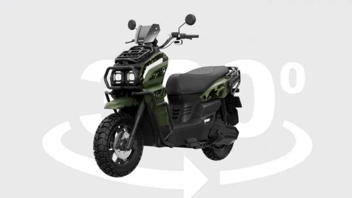 Motor listrik Indomobil Tirano tetap aman saat hujan deras dan genangan air setengah ban tanpa error maupun konsleting.