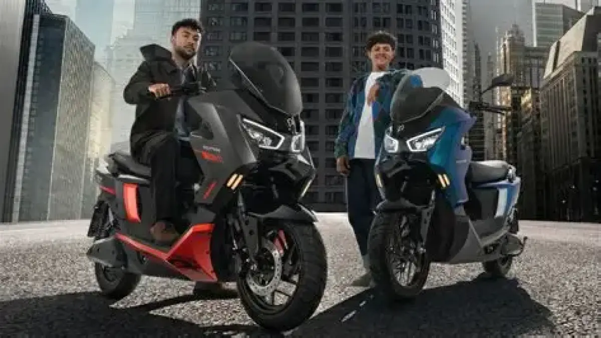 Polytron Fox Air dijual mulai Rp13 jutaan setelah subsidi, punya desain maxi scooter dan jarak tempuh hingga 130 km (Pinterest).