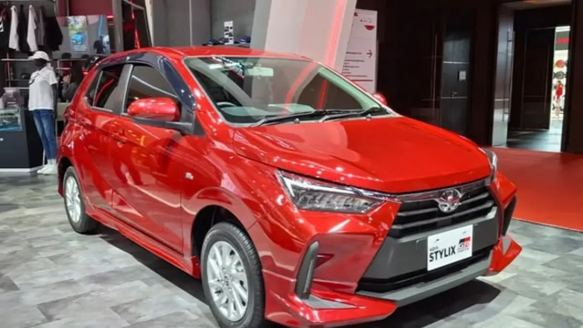 Rekomendasi mobil Rp50 jutaan terbaik 2025 yang irit, bandel, dan cocok harian seperti Vios, Kuda, hingga Karimun Estilo.(Pinterest)