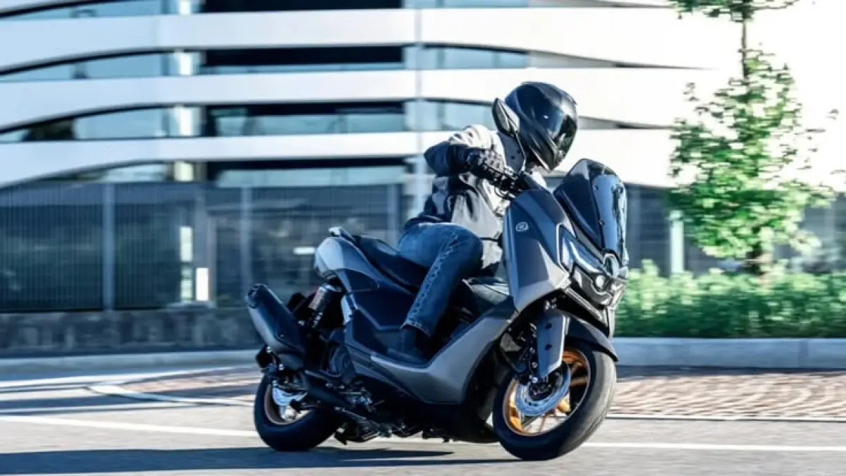 Touring Jakarta-Dieng naik Yamaha NMAX viral usai menaklukkan tanjakan Kerakalan dan singgah di SPBU MURI Tegal.
