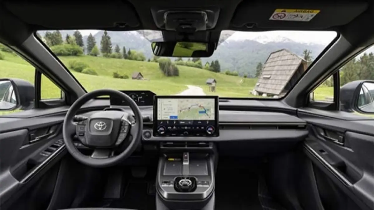 Hatchback bekas paling irit dan nyaman 2025, Kia Rio, Suzuki Swift hingga Mazda 2 jadi pilihan terbaik mulai Rp80 jutaan. (Pinterest)