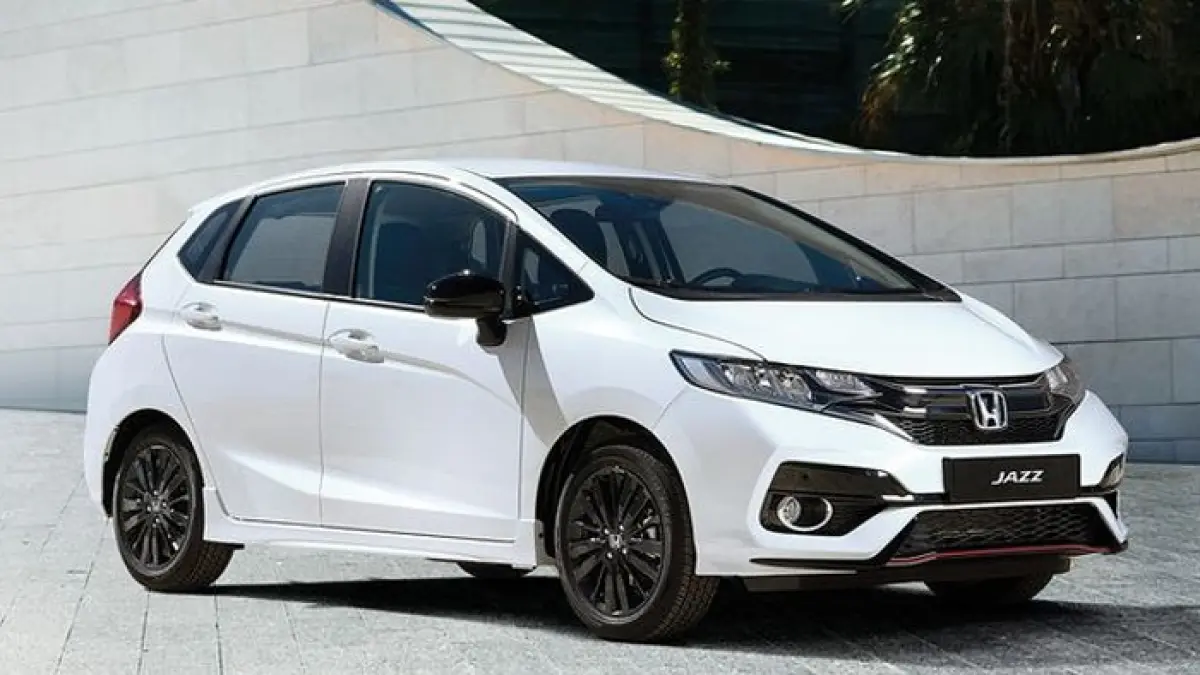 Tujuh hatchback bekas murah di bawah Rp100 juta masih layak dibeli, dari Toyota Yaris hingga Ford Fiesta. Simak kelebihannya. (Pinterest)
