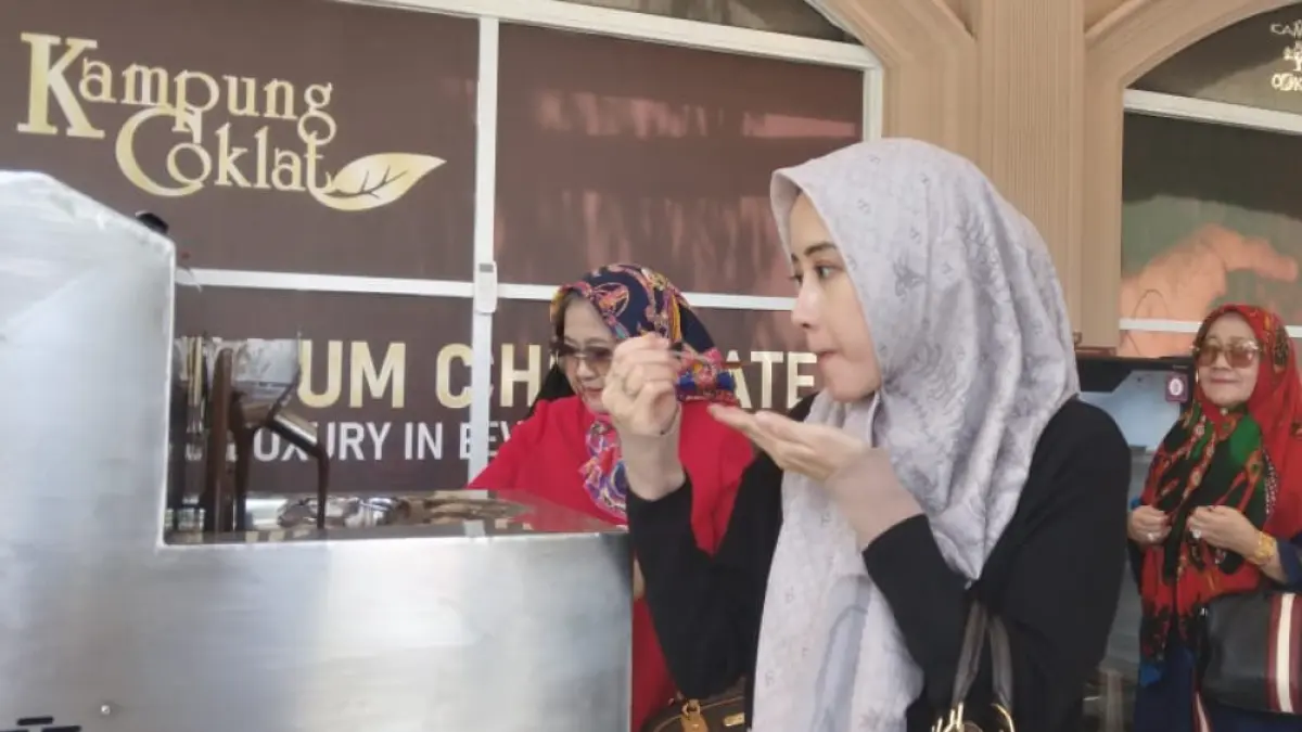 BRI terus memperkuat UMKM Kampung Coklat Blitar lewat dukungan KUR agar naik kelas, berdaya saing, dan bidik pasar ekspor.(DOK. PRIBADI)