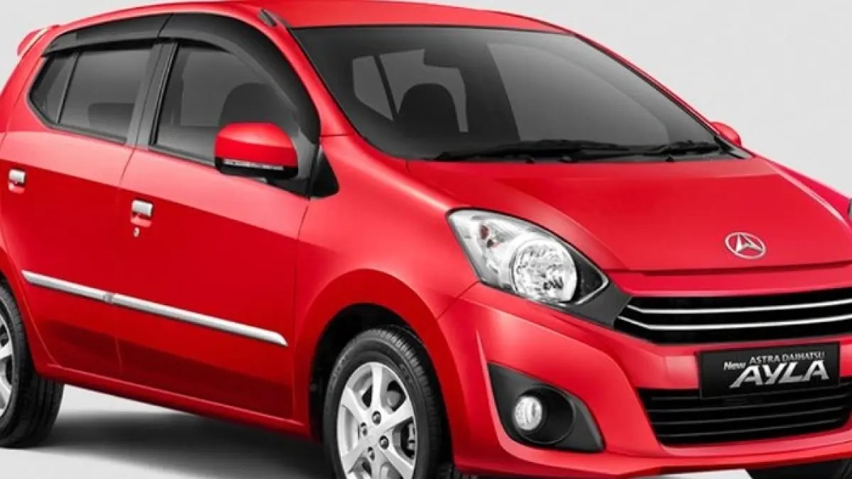 Daihatsu Ayla city car masih diminati karena irit BBM, bandel, mudah dirawat, dan cocok untuk mobil pertama. Simak ulasannya. (PINTEREST)