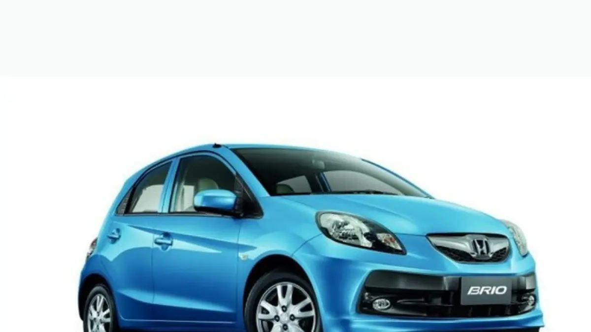 Honda Brio irit BBM dengan konsumsi 16,9 km/liter di kota dan 22,6 km/liter di tol. Simak alasan mobil ini jadi yang terlaris. (PINTEREST)