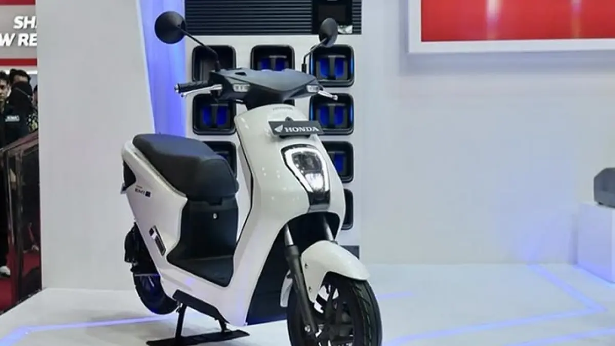 Honda EM1 e diuji harian, punya riding quality mirip Honda Beat tapi top speed dan jarak tempuh jadi sorotan. (Pinterest) 