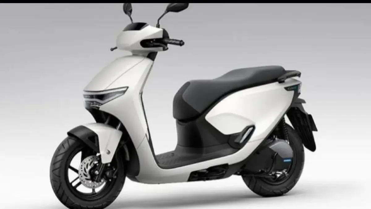 Honda EM1 Electric hadir sebagai skuter listrik premium dengan kenyamanan tinggi, performa halus, dan desain modern untuk penggunaan harian.