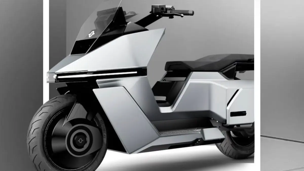 Omo X Smart Scooter hadir dengan torsi 320 Nm, jarak 260 km, fitur canggih, dan harga preorder Rp35,5 juta yang mengejutkan pasar