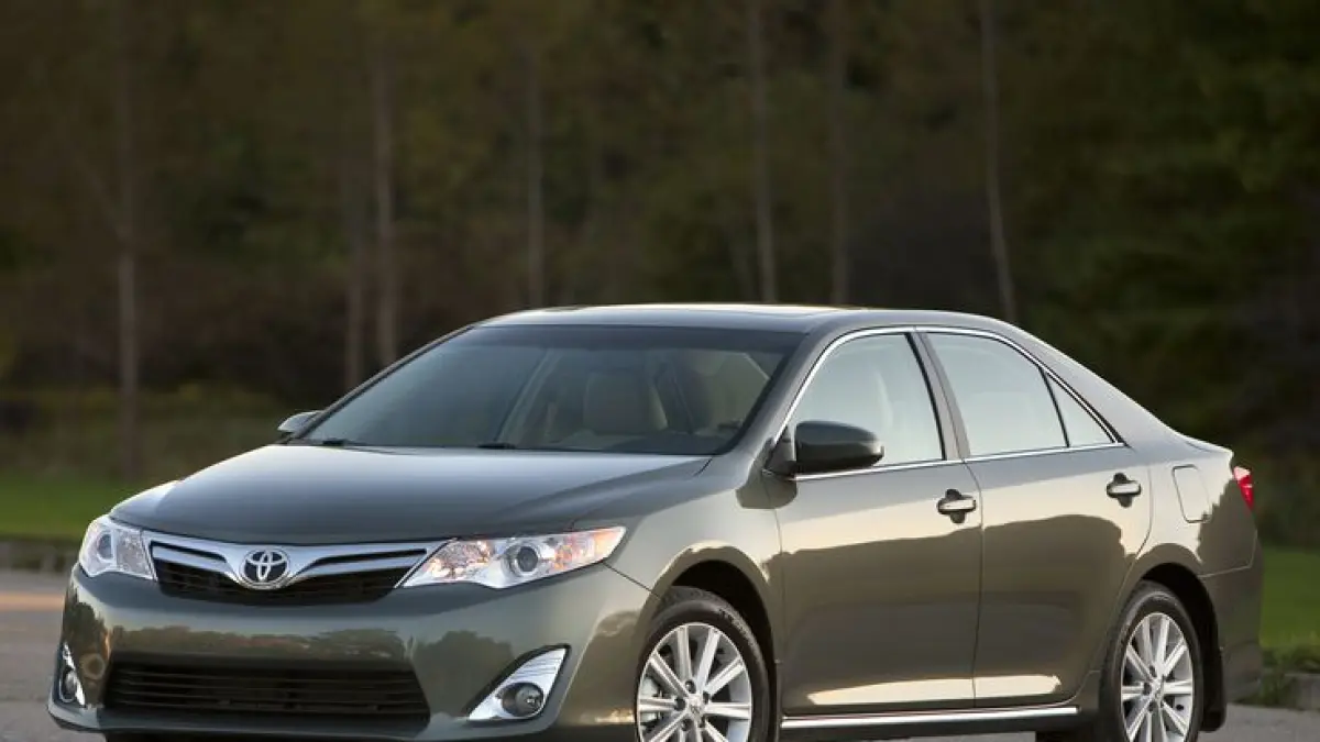 Toyota Camry Hybrid 2019 dijual Rp315 juta di The Brother Garage. Banyak mobil bekas premium murah jelang Lebaran. (Pinterest. com)