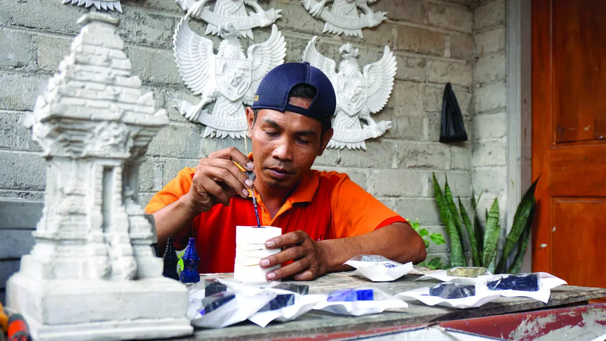 Kreativitas A Redam Sunalis, Sulap Barang Bekas Kembali Bernilai 
Terinspirasi saat Jalan-Jalan dan Ingin Kenalkan Sejarah Blitar

