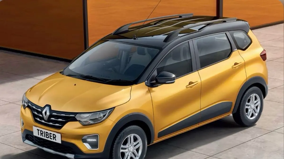 Renault Triber nyaman jadi MPV keluarga favorit karena kabin lega, irit BBM, dan harga masih terjangkau.
