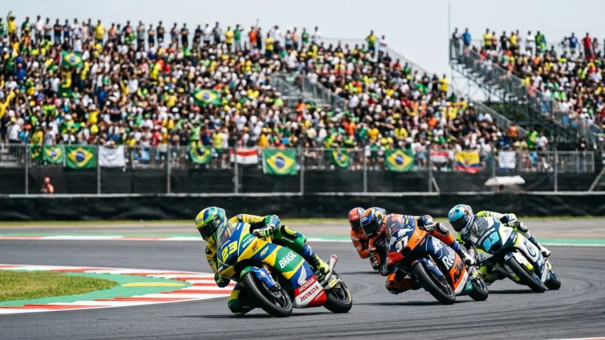 Moto3 Brasil 2026 resmi masuk kalender balap dunia. Sirkuit baru dan persaingan gelar juara diprediksi membuat balapan semakin sengit.