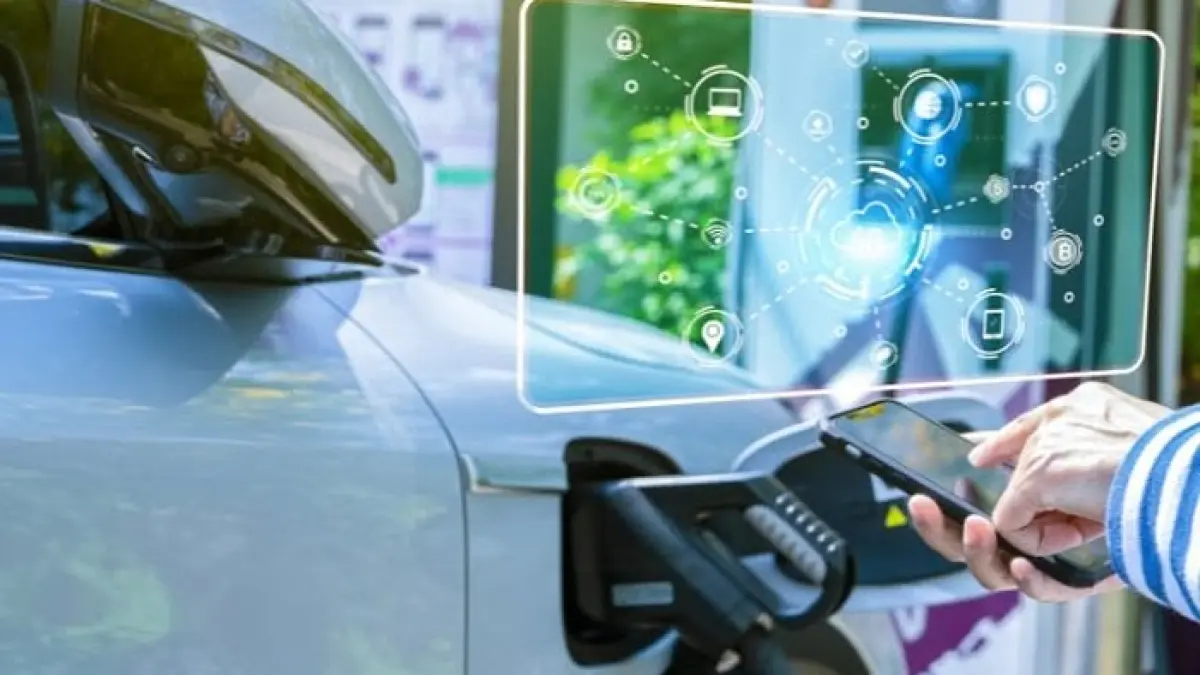 Pajak mobil listrik disebut kembali normal. Pengguna EV mulai galau, apakah insentif kendaraan listrik benar-benar berakhir?(Gemini AI)