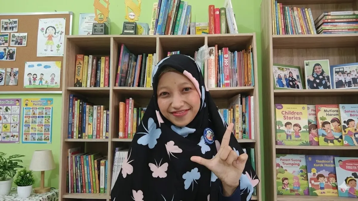 Cinta Wahyu Al Istiqomah, Tebarkan Cinta Literasi
 Ingin Anak Blitar Tumbuh-Akrab dengan Buku

