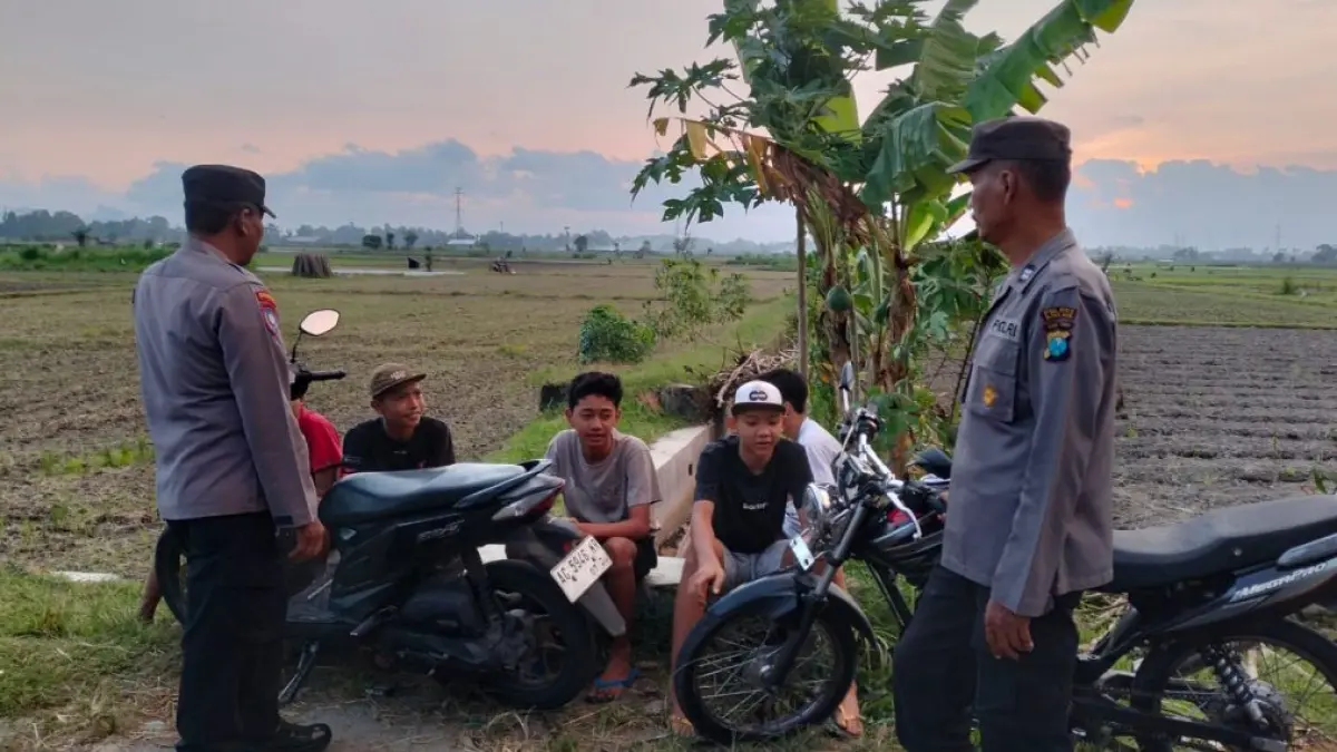Sisir Jalur Rawan Balap Liar di Wonodadi
Juga Upaya Pencegahan Aksi 3C
