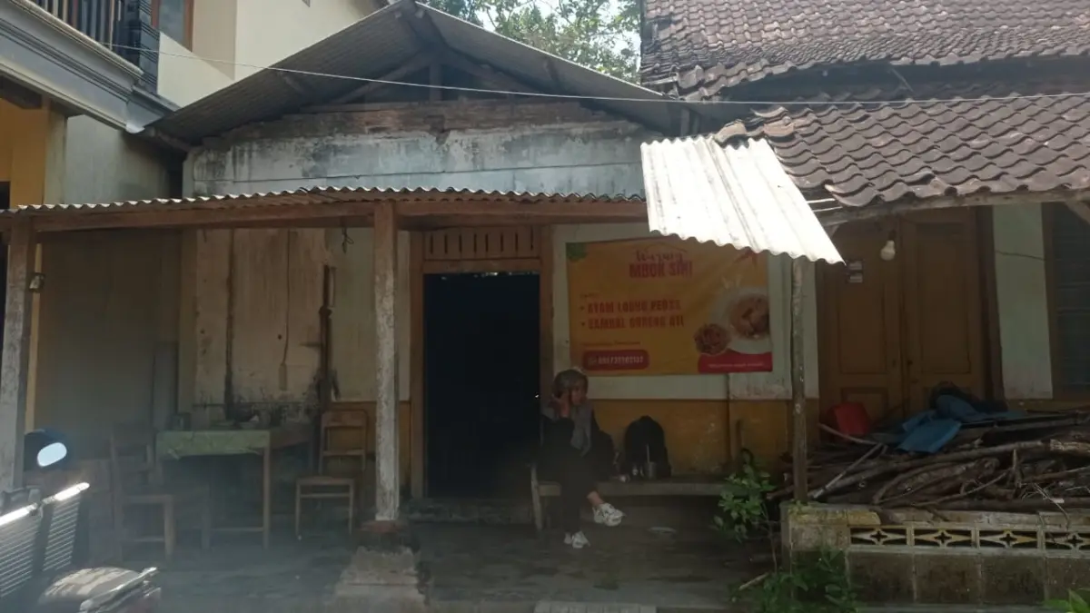 Warung Mbok Sini, Destinasi Kuliner Legendaris dengan Cita Rasa Otentik 
