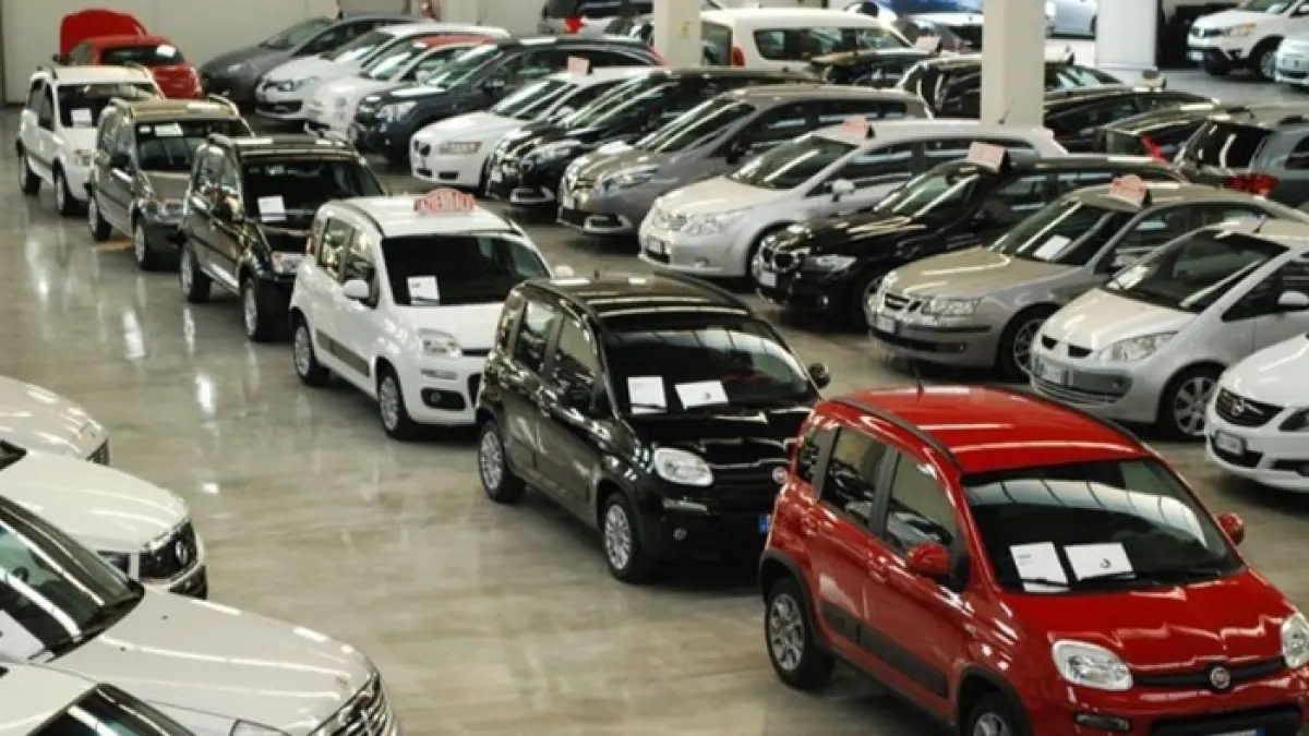 Harga mobil bekas Juni 2026 di Dago Motor Serpong, Fortuner, HR-V RS Turbo, Civic Turbo hingga Zenix Hybrid dijual menarik.