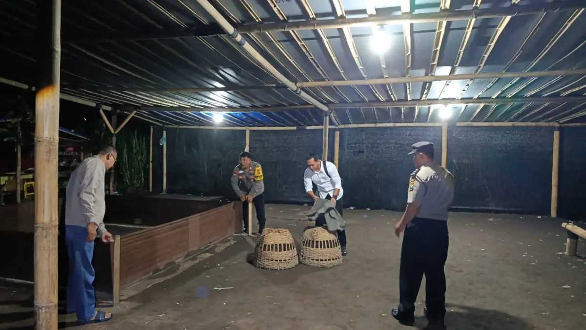 Polisi Bongkar Arena Judi Sabung Ayam 
Di Desa Sidodadi Garum, Tindak Tegas yang Terlibat 