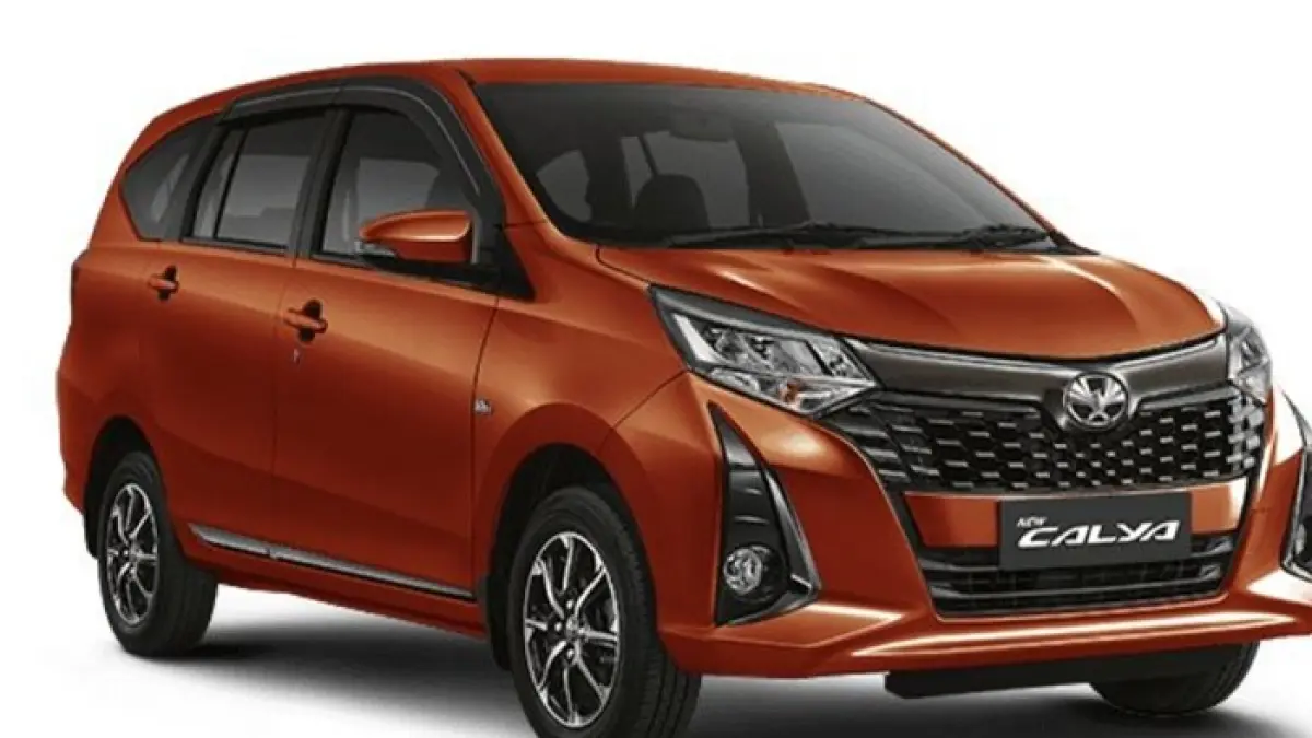 Toyota Calya 2026 hadir dengan fitur auto retract, lampu LED, dan harga di bawah Rp200 juta. Simak keunggulannya di sini.