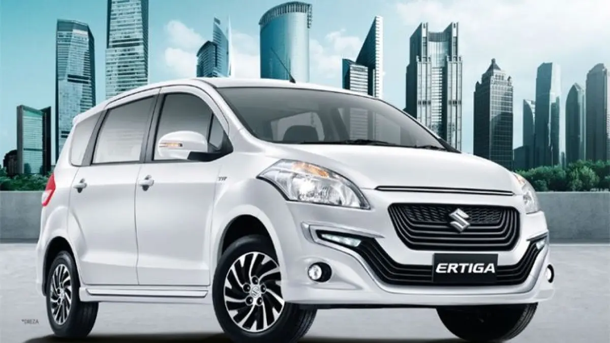 Harga Suzuki Ertiga GX 2014 bekas cuma Rp110 juta. Warna merah cetar, kondisi mulus, interior bersih dan siap pakai.