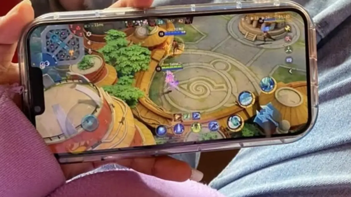 HP gaming Snapdragon 8 Gen 3 terbaik&nbsp; hadir dengan performa gahar, cocok untuk game berat tanpa lag mulai Rp5 jutaan.