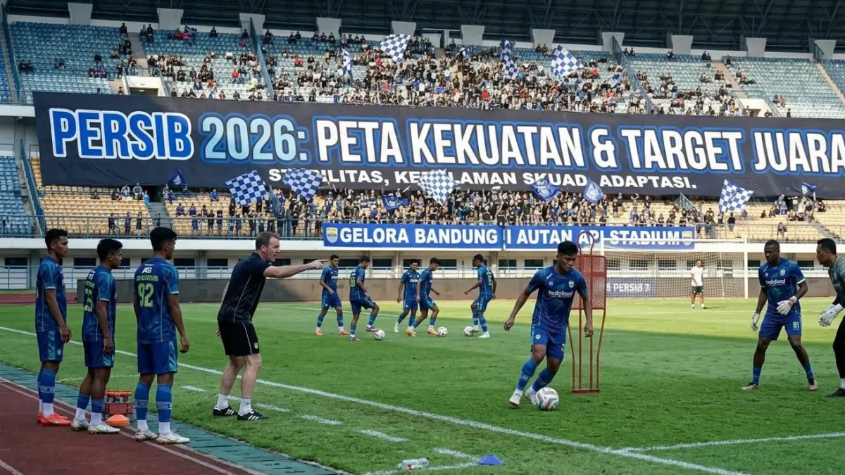 Squad Persib Bandung terbaru 2026 alami perubahan besar, strategi adaptif, dan target kompetitif di Liga Indonesia musim baru.