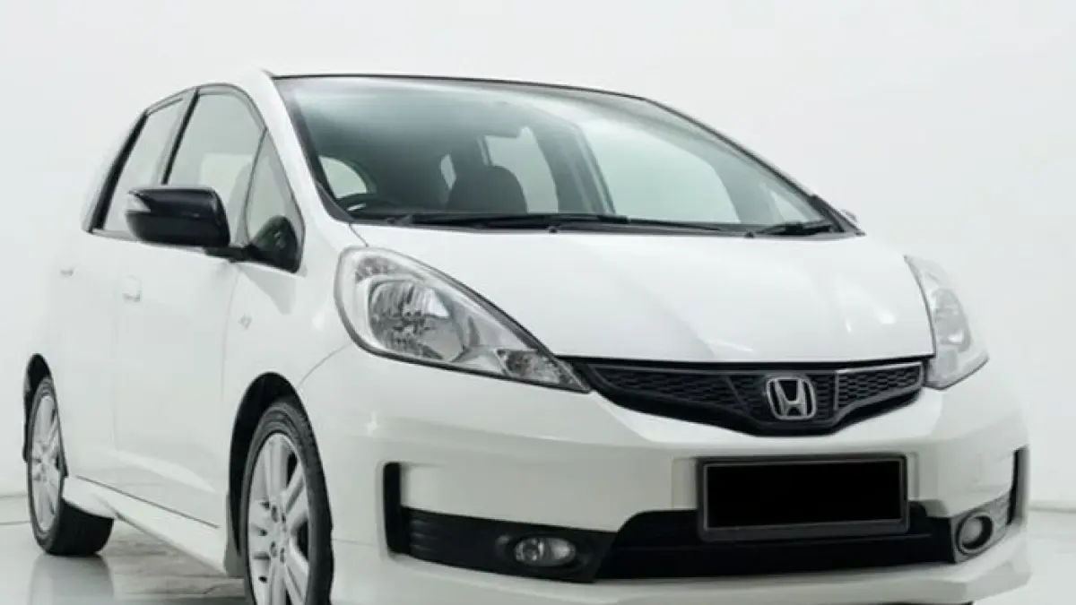 Honda Jazz bekas berbagai generasi banjir stok! Harga mulai Rp60 jutaan, GD3 hingga GK5 RS siap pakai.(Pinterest)
