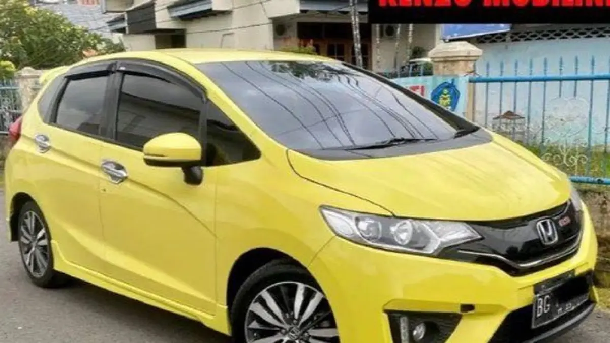 Honda Jazz bekas facelift 2019–2020 tangan pertama masuk lagi. Kilometer rendah, kondisi mulus, harga mulai Rp130 juta.(Pinterest)