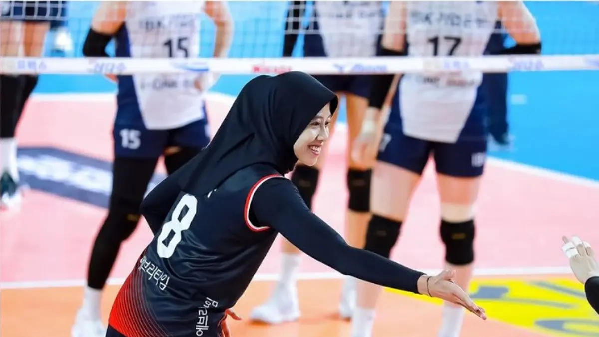 Pelatih Hyundai siapkan taktik bola cepat untuk Megawati Hangestri! Intip bocoran adaptasi umpan Kim Da-in & teka-teki nomor punggung barunya.