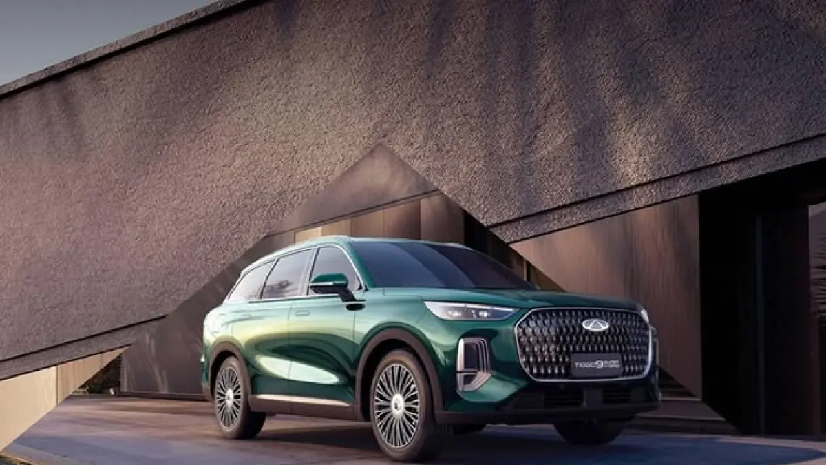 Chery Tiggo 9 CSH Improvement 2026 hadir dengan tenaga 395 PS, fitur ADAS lengkap, kursi pijat, dan jarak tempuh hingga 1.400 km.
(Gemini AI)