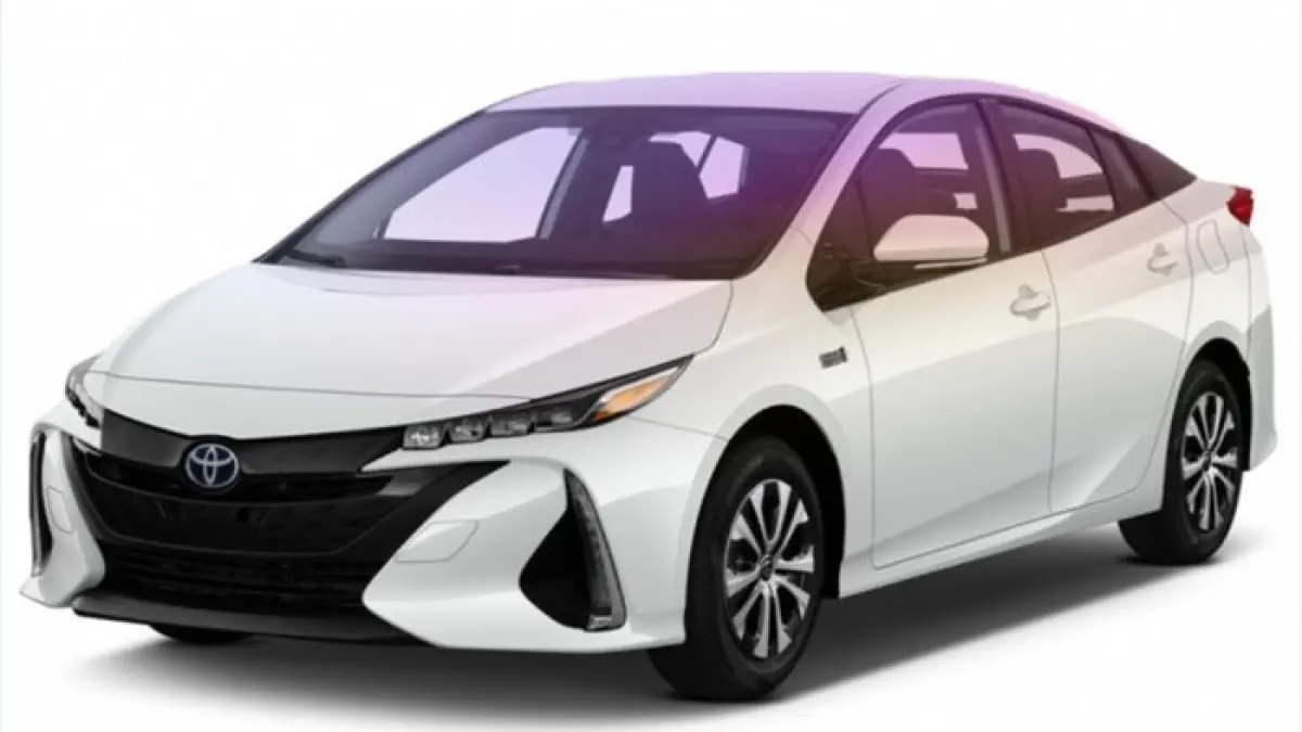 Toyota Prius bekas 2026 masih diburu berkat konsumsi BBM irit, teknologi hybrid andal, dan harga yang makin terjangkau. (PINTEREST)