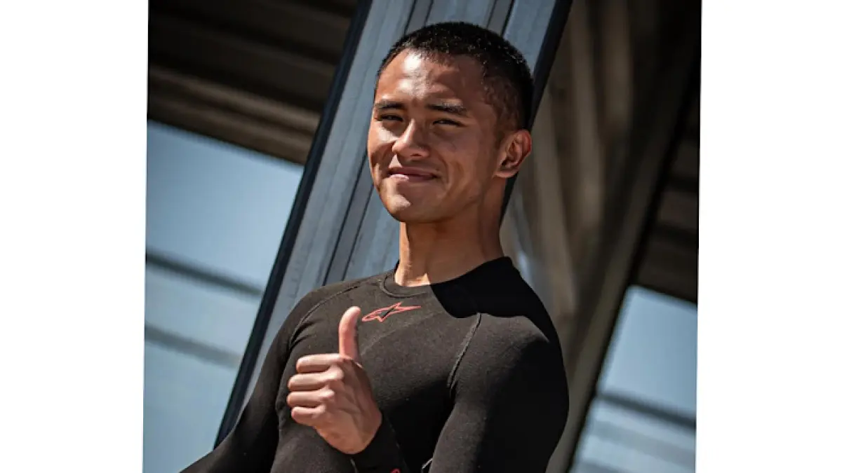 Mario Suryo Aji tampil impresif di Moto2 Brasil 2026. Konsisten di barisan depan, peluang podium bersejarah semakin terbuka.(pinterest)