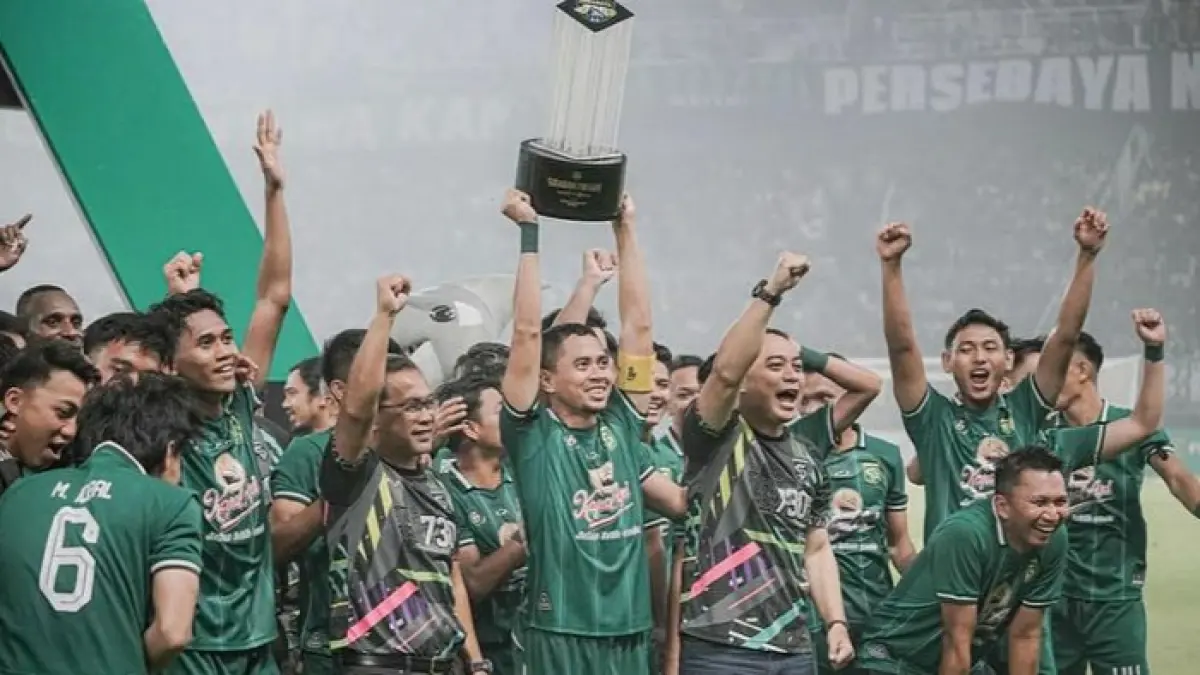 Skuad Persebaya Surabaya 2026/2027 mulai terbentuk. Ramadan Sananta, Yuran Fernandes hingga Alex Martins masuk radar Bajul Ijo.(Pinterest)