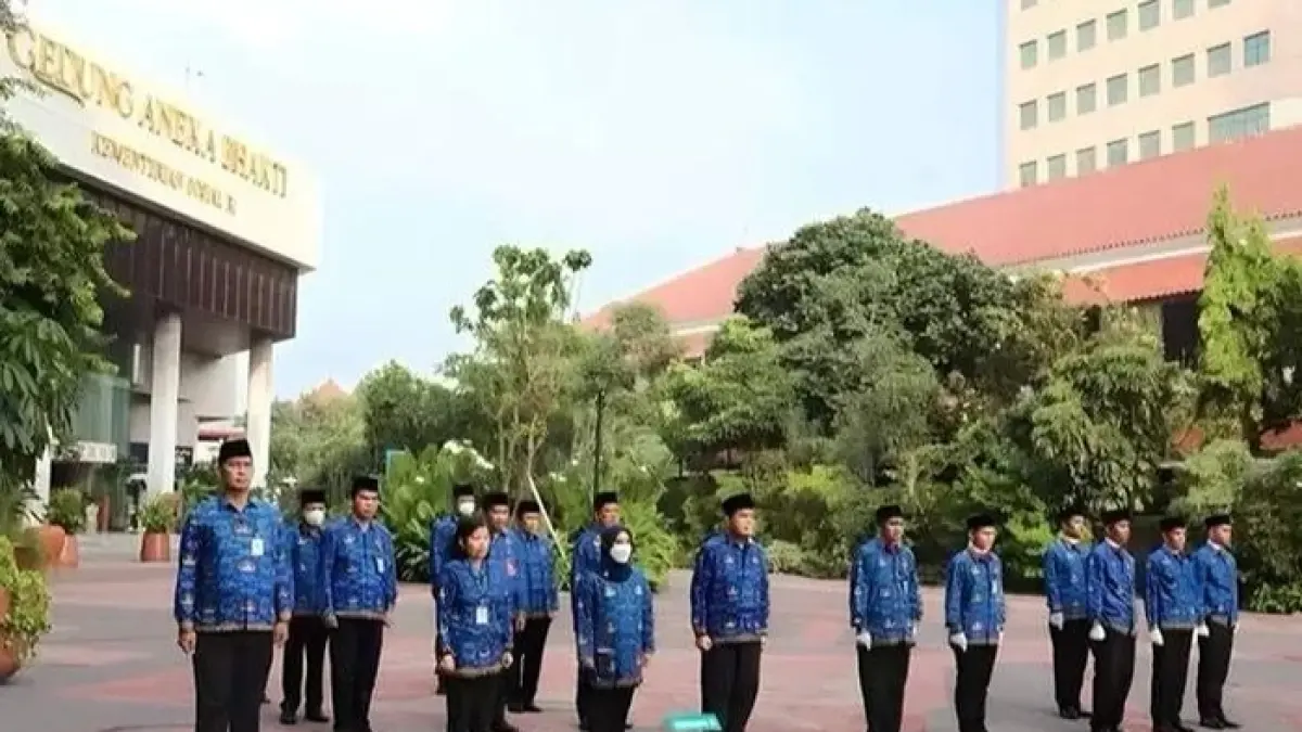 TPP PNS terancam dipotong akibat pengangkatan PPPK? Simak penjelasan soal APBD, belanja pegawai, dan solusi yang diusulkan.(Gemini AI)