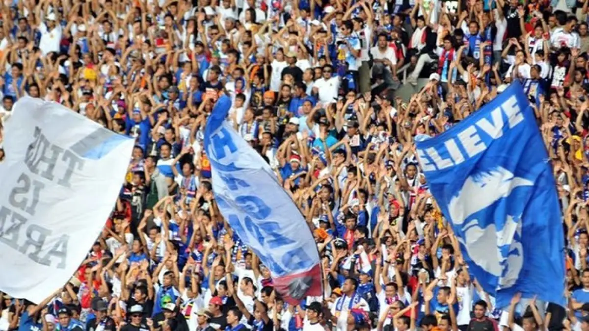 Arema FC kehilangan Dalberto jelang BRI Super League 2026. Simak daftar pemain asing bertahan dan rekrutan baru. (Pinterest)