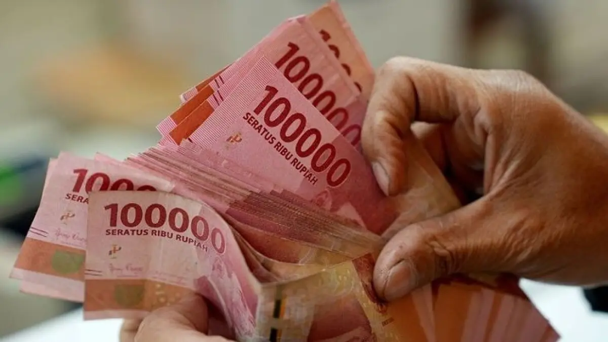 Kenaikan gaji pensiunan 12 persen pada Juli 2026 ramai dibahas. PT Taspen akhirnya memberi penjelasan resmi terkait kabar tersebut.(Gemini AI)
