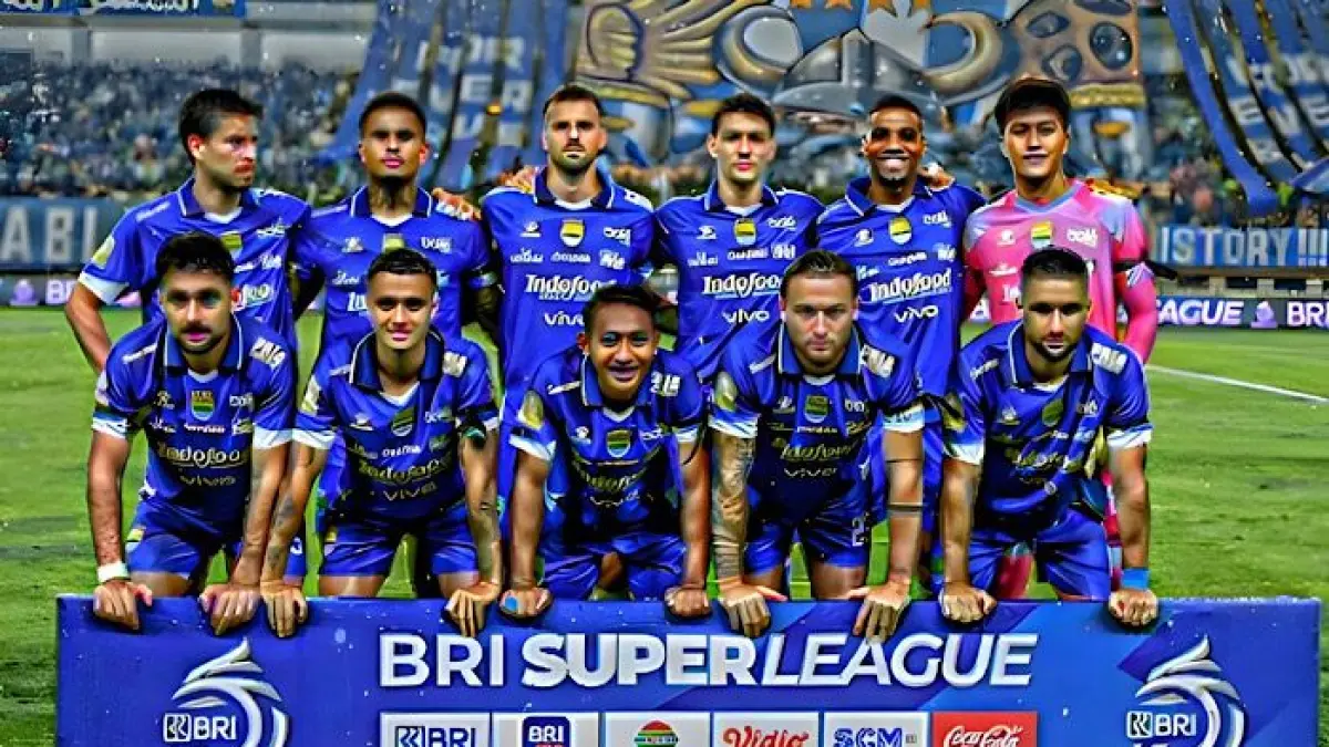 Rumor transfer BRI Super League 2026-2027 memanas, Persib, Persija, PSM hingga Garuda Yaksa berburu pemain asing berkualitas.(pinterest)