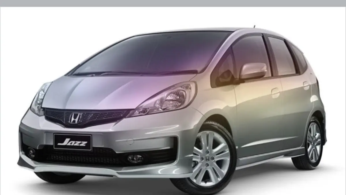 Cari mobil seken yang sporty dan bandel? Simak keunggulan Honda Jazz bekas terbaik generasi GE8 yang punya kabin luas dan mesin bertenaga! (PINTEREST)
