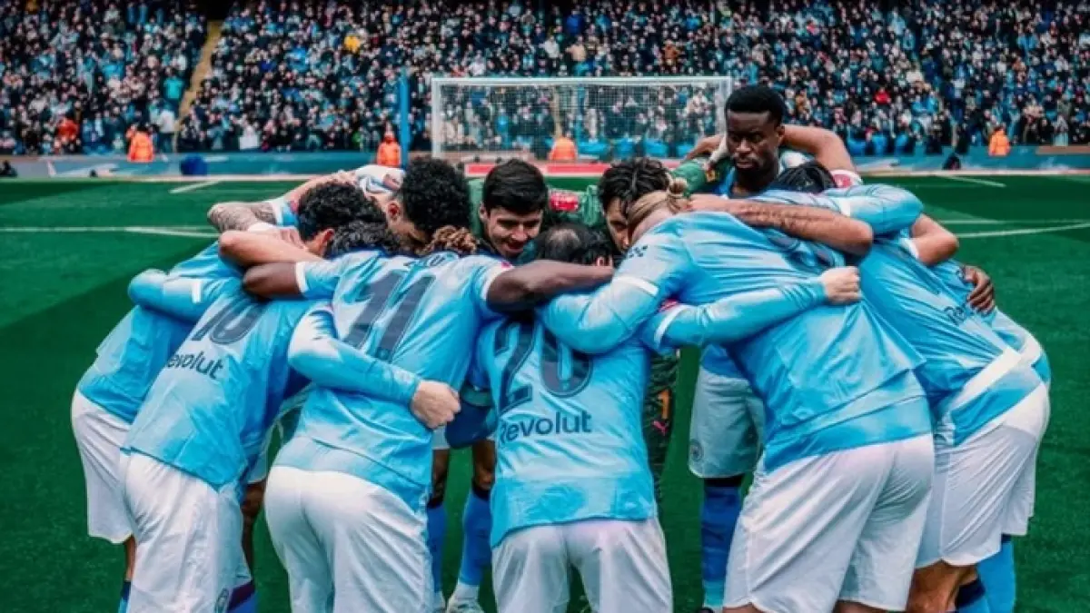 Manchester City siap pecahkan rekor transfer dunia Rp3 triliun demi amankan Elliot Anderson untuk skuad Enzo Maresca. (PINTEREST)