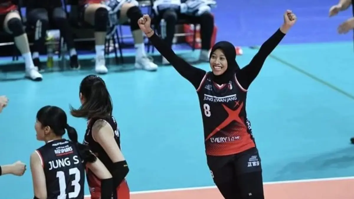 Megawati Hangestri siap menjalani musim baru bersama Manisa BBSK dengan target membawa klub promosi ke Liga Voli Turki kasta tertinggi.(Gemini AI)