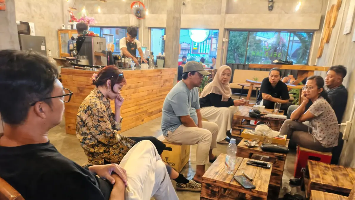 Selasar Coffee Blitar Sajikan Kopi Arabika Nausantara, Nongkrong Nyaman Di Lantai Dua Pasar Legi