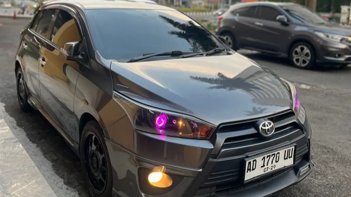 Harga Toyota Yaris TRD Sportivo 2018 Rp185 juta jadi sorotan. Simak fitur, kondisi, dan perbandingannya dengan mobil bekas lain. (Pinterest)