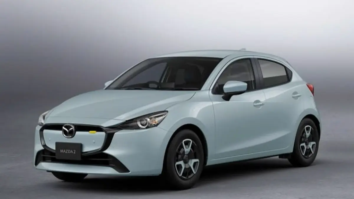Mazda 2 Facelift 2022 bekas Rp230 jutaan masih jadi incaran karena desain modern dan fun to drive. Simak ulasannya. (Pinterest)