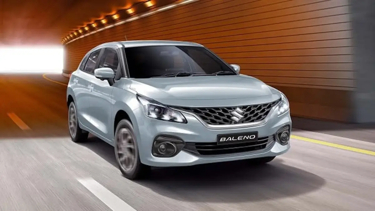 Suzuki Baleno 2026 hadir dengan fitur baru, mesin irit, kabin nyaman, dan harga Rp280 jutaan. Simak review lengkapnya di sini (Pinterest).