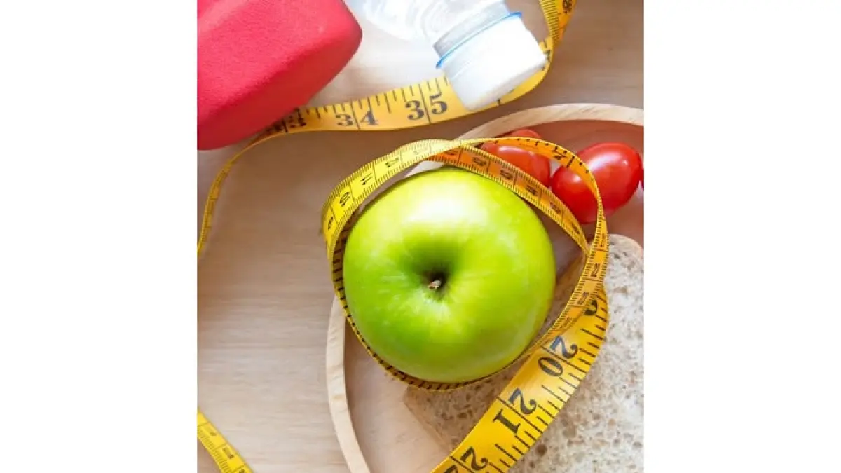 Diet defisit kalori terbukti efektif menurunkan berat badan. Ahli mengingatkan, jangan asal mengurangi makan karena massa otot harus tetap terjaga.(pinterest)