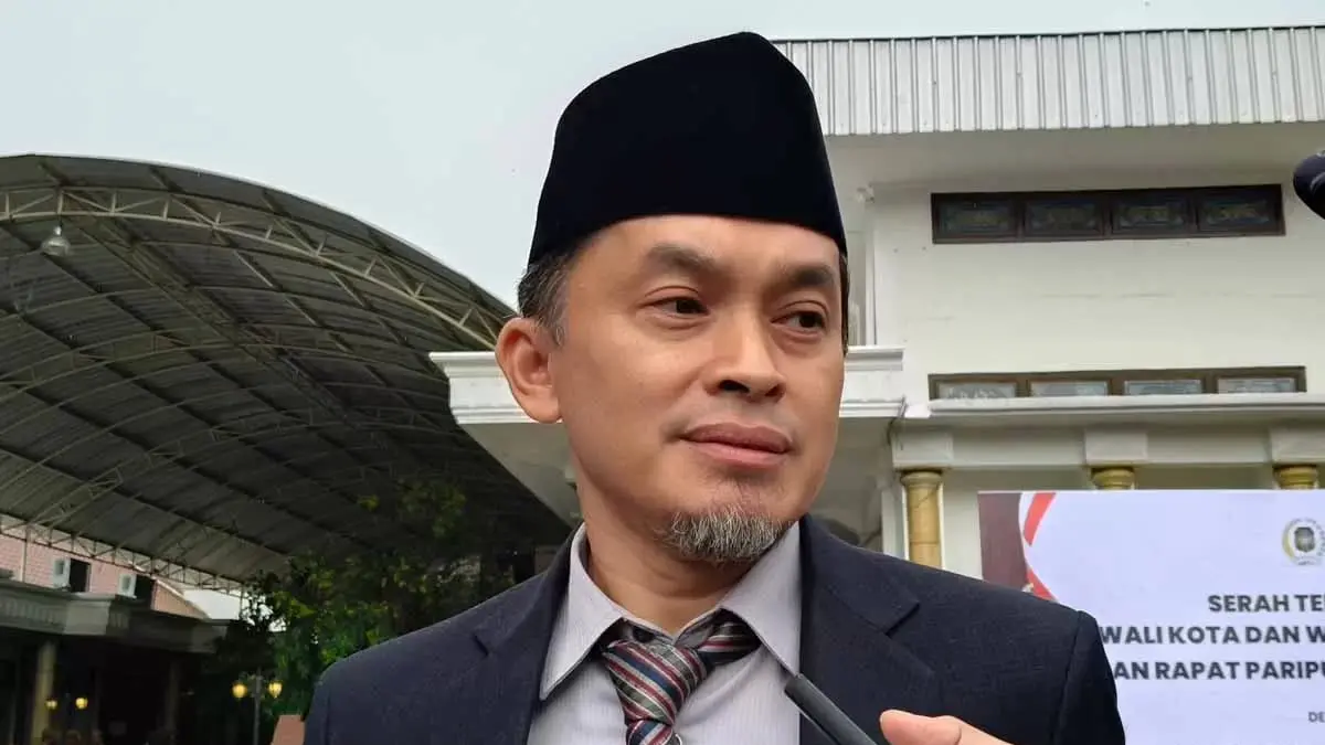Dinas Pendidikan Kota Blitar memastikan SiLPA Dana BOS 2025 dapat dimanfaatkan kembali untuk mendukung pelaksanaan MPLS serta berbagai kegiatan sekolah pada tahun ajaran 2026/2027.