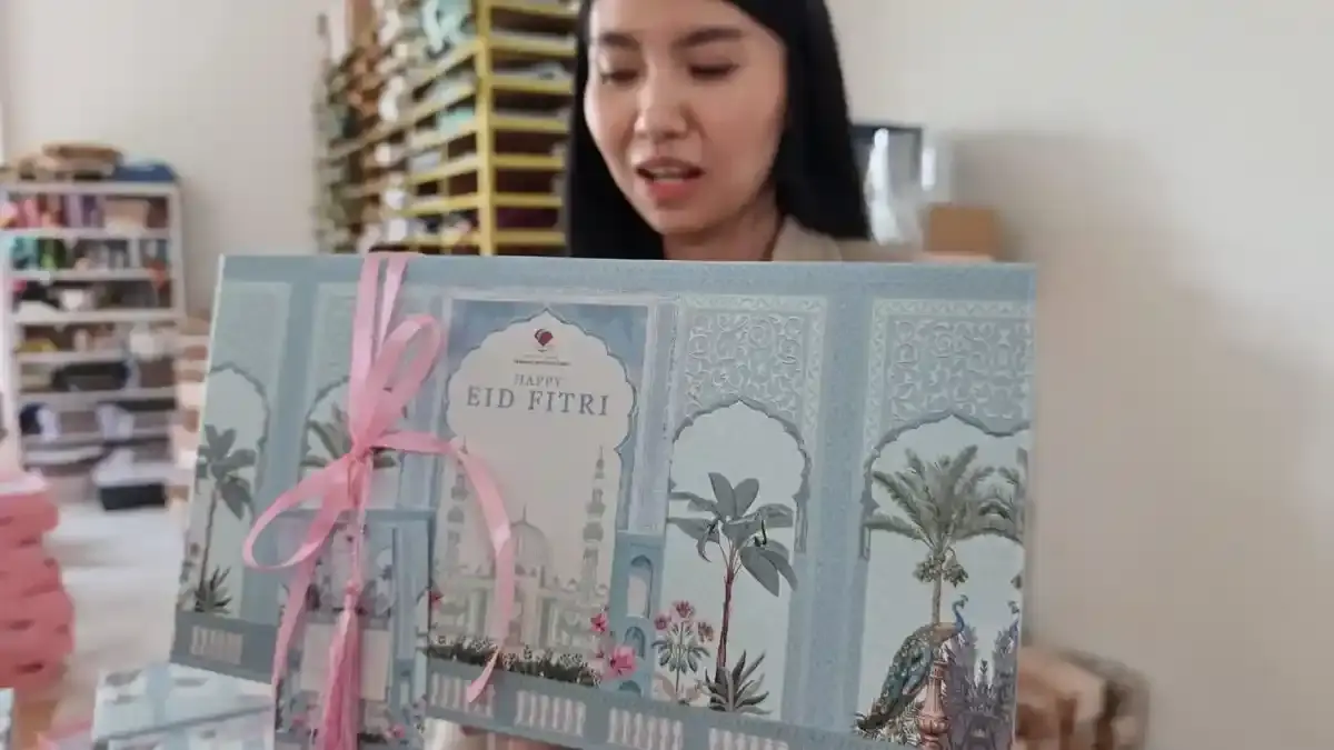 Berawal dari Nol, Ibu Muda di Blitar Raup Ratusan Juta dari Bisnis Boks Hampers