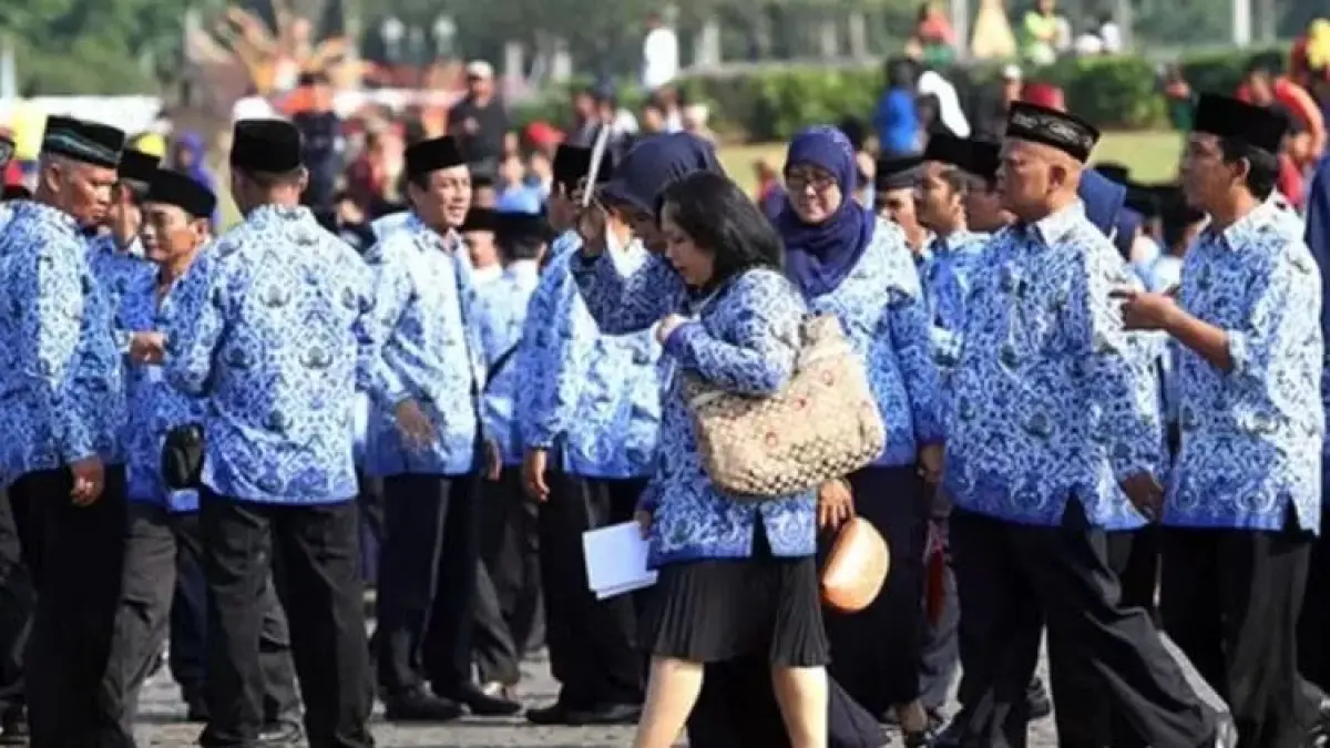 Kenaikan gaji PNS 2026 belum resmi diumumkan. Simak daftar gaji ASN terbaru berdasarkan golongan yang masih berlaku sesuai PP Nomor 5 Tahun 2024.(pinterest)